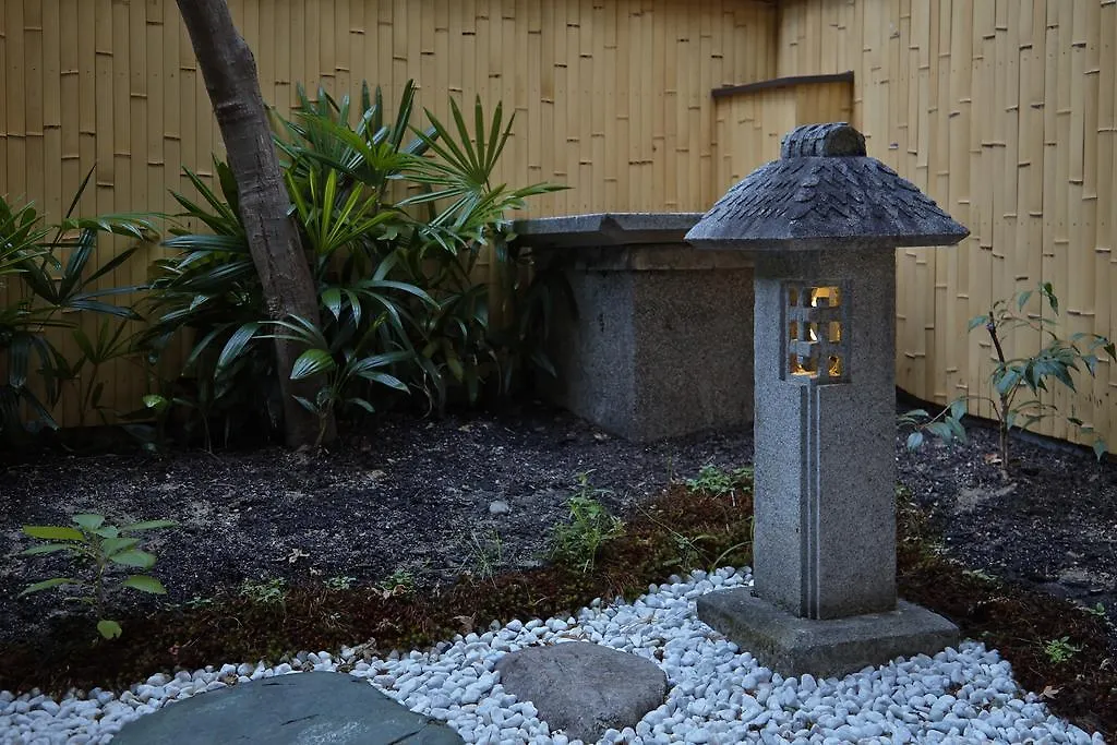 Kiyomizu Gojo Ntei Villa Kyoto 0*,