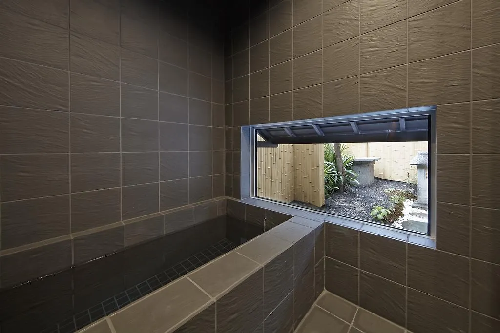 Kiyomizu Gojo Ntei Villa Kyoto 0*,